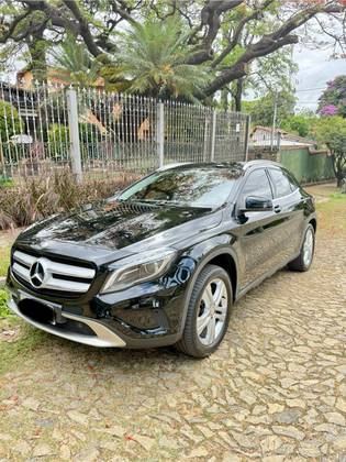 MERCEDES-BENZ GLA 200 1.6 CGI ADVANCE 16V TURBO FLEX 4P AUTOMÁTICO